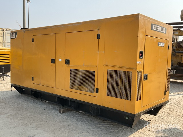 2013 Cat 3406 Skid-Mounted Generator Set - Generator electric: Foto 1 2013 Cat 3406 Skid-Mounted Generator Set - Generator electric: Foto 1