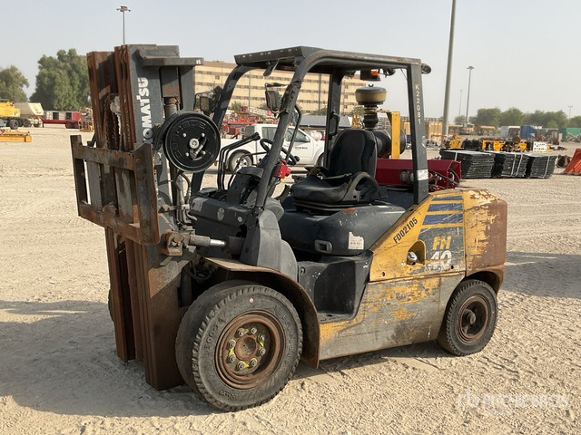 2015 Komatsu FH40-1 4 ton Forklift - Stivuitor diesel: Foto 1 2015 Komatsu FH40-1 4 ton Forklift - Stivuitor diesel: Foto 1