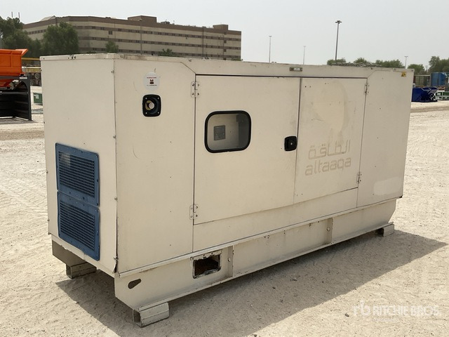 2016 FG Wilson P150-5 150 kVA Skid-Mounted Generator Set - Generator electric: Foto 2 2016 FG Wilson P150-5 150 kVA Skid-Mounted Generator Set - Generator electric: Foto 2