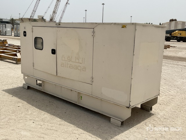 2016 FG Wilson P150-5 150 kVA Skid-Mounted Generator Set - Generator electric: Foto 4 2016 FG Wilson P150-5 150 kVA Skid-Mounted Generator Set - Generator electric: Foto 4