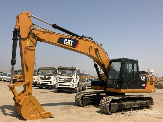 2018 Cat 320D2 - Excavator pe şenile: Foto 2 2018 Cat 320D2 - Excavator pe şenile: Foto 2
