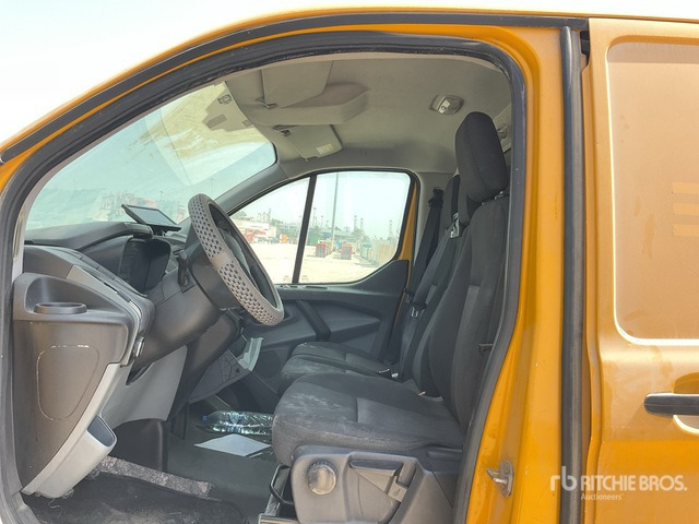 2018 Ford Transit (Inoperable) Cargo Van - Dubă: Foto 5 2018 Ford Transit (Inoperable) Cargo Van - Dubă: Foto 5