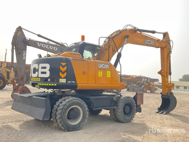 2018 JCB JS175W - Excavator pe roţi: Foto 3 2018 JCB JS175W - Excavator pe roţi: Foto 3