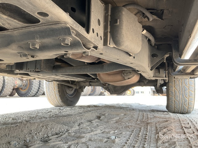 2018 Nissan Patrol GL 4x4 SUV - SUV: Foto 5 2018 Nissan Patrol GL 4x4 SUV - SUV: Foto 5