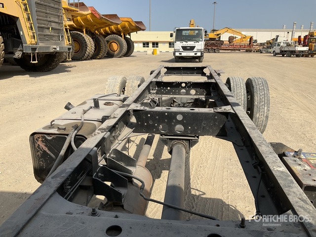 2019 Isuzu NPR 4x2 Cab and Chassis - Camion şasiu: Foto 5 2019 Isuzu NPR 4x2 Cab and Chassis - Camion şasiu: Foto 5