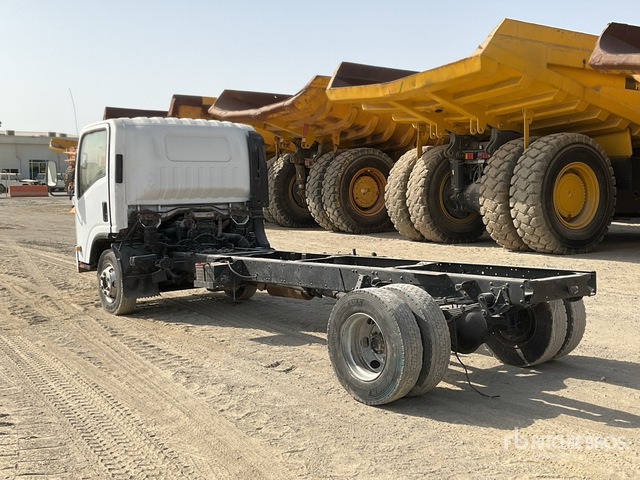 2019 Isuzu NPR 4x2 Cab and Chassis - Camion şasiu: Foto 3 2019 Isuzu NPR 4x2 Cab and Chassis - Camion şasiu: Foto 3