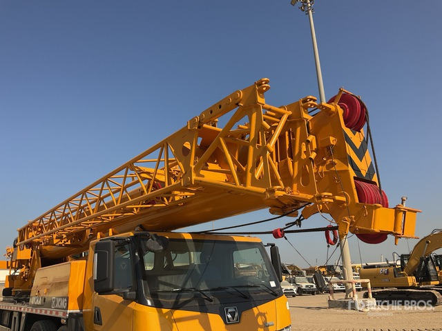 2020 XCMG QY50KA 50 ton 8x4x4 Hydraulic Truck Crane - Automacara: Foto 4 2020 XCMG QY50KA 50 ton 8x4x4 Hydraulic Truck Crane - Automacara: Foto 4