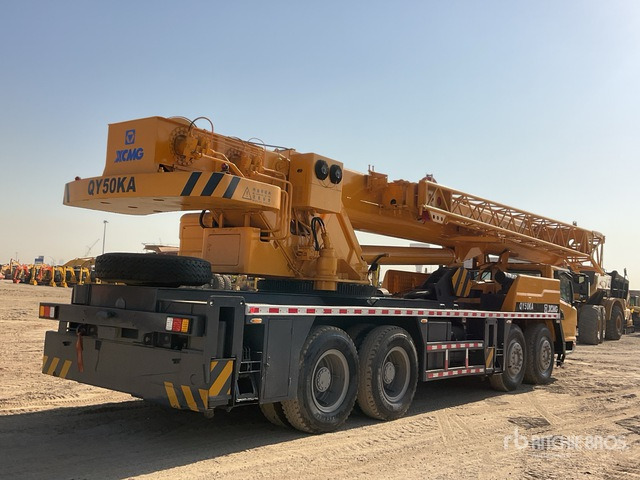 2020 XCMG QY50KA 50 ton 8x4x4 Hydraulic Truck Crane - Automacara: Foto 3 2020 XCMG QY50KA 50 ton 8x4x4 Hydraulic Truck Crane - Automacara: Foto 3