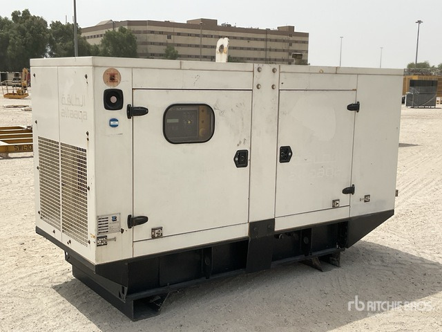 2021 Cat DE110E2 113 kVA Skid-Mounted Generator Set - Generator electric: Foto 1 2021 Cat DE110E2 113 kVA Skid-Mounted Generator Set - Generator electric: Foto 1