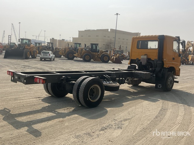 2022 XCMG XGA1182D6SAX 4x2 (Unused) Cab & Chassis - Camion şasiu: Foto 3 2022 XCMG XGA1182D6SAX 4x2 (Unused) Cab & Chassis - Camion şasiu: Foto 3