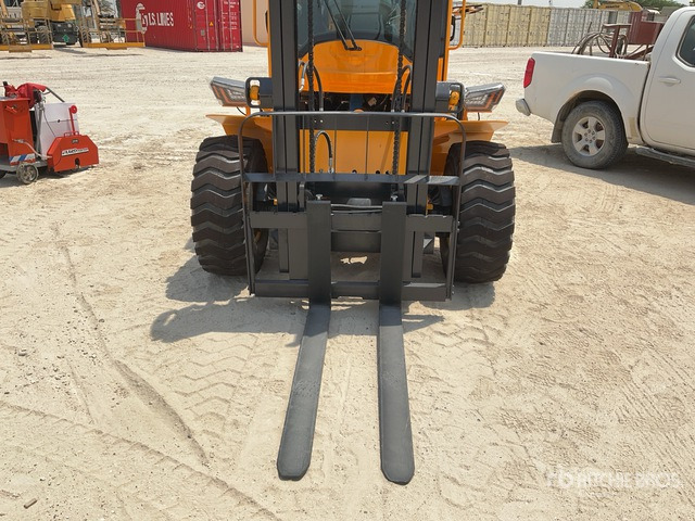 2025 SDLOOL 35 3.5 ton 4x4 (Unused) Rough Terrain Forklift - Stivuitor de teren dificil: Foto 5 2025 SDLOOL 35 3.5 ton 4x4 (Unused) Rough Terrain Forklift - Stivuitor de teren dificil: Foto 5