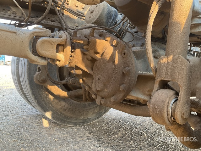 2006 MAN TGA33.410 6x4 T/A Day Cab Truck Tractor - Cap tractor: Foto 5 2006 MAN TGA33.410 6x4 T/A Day Cab Truck Tractor - Cap tractor: Foto 5