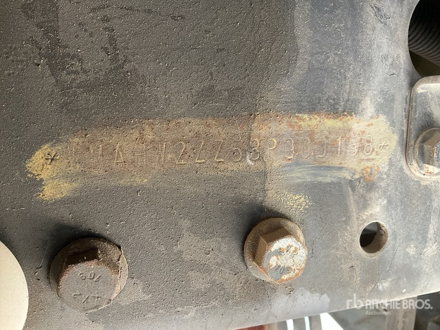 2008 MAN TGA33.400 6x4 (Inoperable) T/A Sleeper Truck Tractor - Cap tractor: Foto 2 2008 MAN TGA33.400 6x4 (Inoperable) T/A Sleeper Truck Tractor - Cap tractor: Foto 2