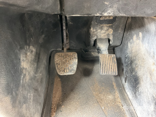 2014 Mercedes-Benz Actros 3345 6x4 T/A Sleeper Truck Tractor - Cap tractor: Foto 4 2014 Mercedes-Benz Actros 3345 6x4 T/A Sleeper Truck Tractor - Cap tractor: Foto 4