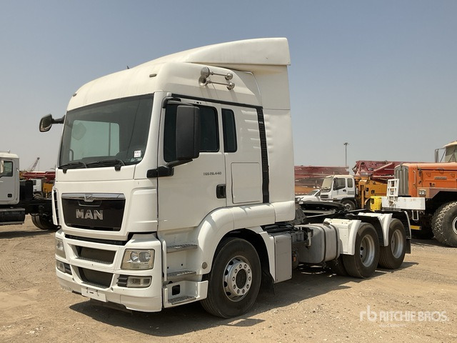 2016 MAN TGS28.440 6x2 T/A Sleeper Truck Tractor - Cap tractor: Foto 1 2016 MAN TGS28.440 6x2 T/A Sleeper Truck Tractor - Cap tractor: Foto 1