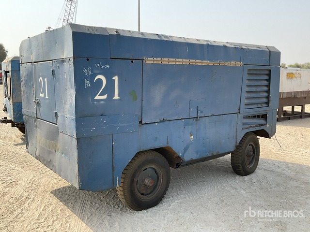 Ingersoll Rand - Echipamente de constructii: Foto 4 Ingersoll Rand - Echipamente de constructii: Foto 4