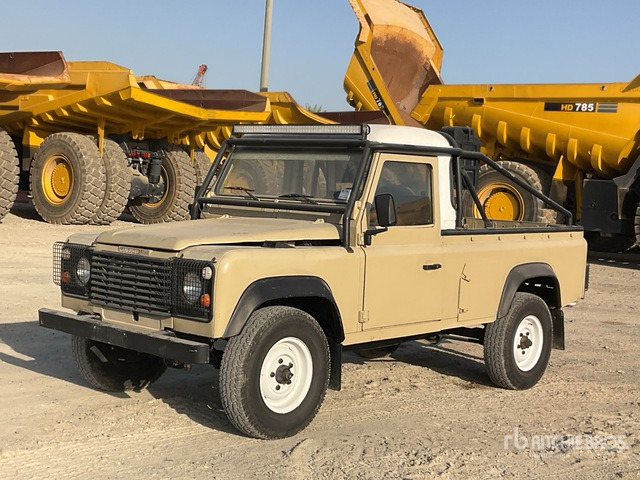 Land Rover Defender 110 - Pick-up: Foto 1 Land Rover Defender 110 - Pick-up: Foto 1