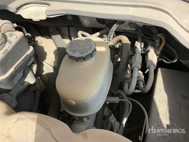 2008 Ford F550 XL Super Duty 4x4 Service Truck - Maşina comunala: Foto 5 2008 Ford F550 XL Super Duty 4x4 Service Truck - Maşina comunala: Foto 5