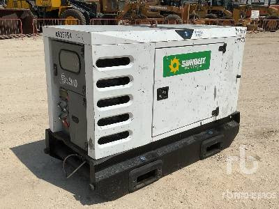 SDMO Skid-Mounted (Inoperable) - Generator electric: Foto 4 SDMO Skid-Mounted (Inoperable) - Generator electric: Foto 4