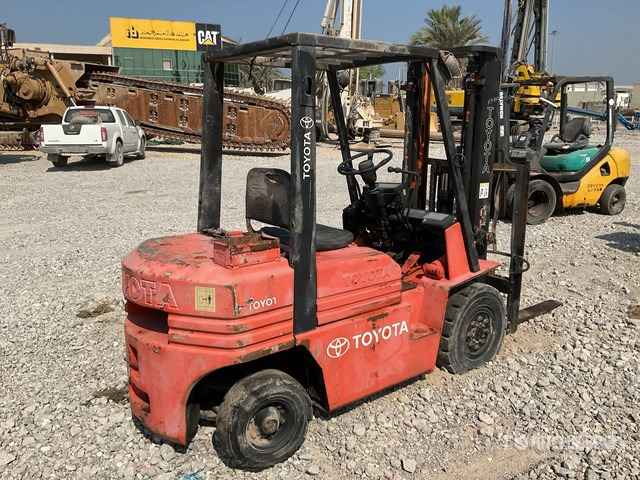 Toyota 02-5FD25 Forklift - Stivuitor diesel: Foto 3 Toyota 02-5FD25 Forklift - Stivuitor diesel: Foto 3