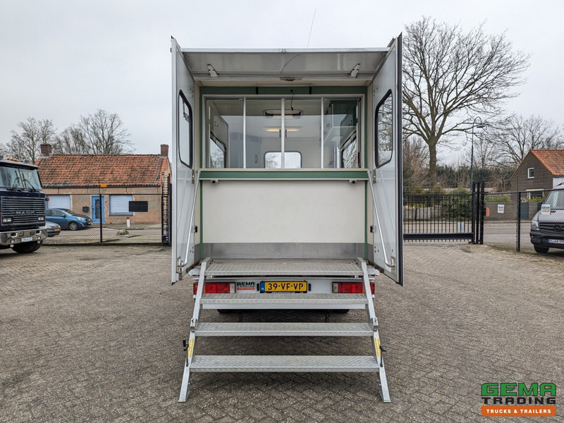Mercedes-Benz 400-serie 410 D 4x2 Euro2 - Mobiel Kantoor - Standkachel - Hydr. Steunpoten - Eigen Accu's - 26.000KM Origineel - MARGE - Autoutilitară: Foto 5 Mercedes-Benz 400-serie 410 D 4x2 Euro2 - Mobiel Kantoor - Standkachel - Hydr. Steunpoten - Eigen Accu's - 26.000KM Origineel - MARGE - Autoutilitară: Foto 5