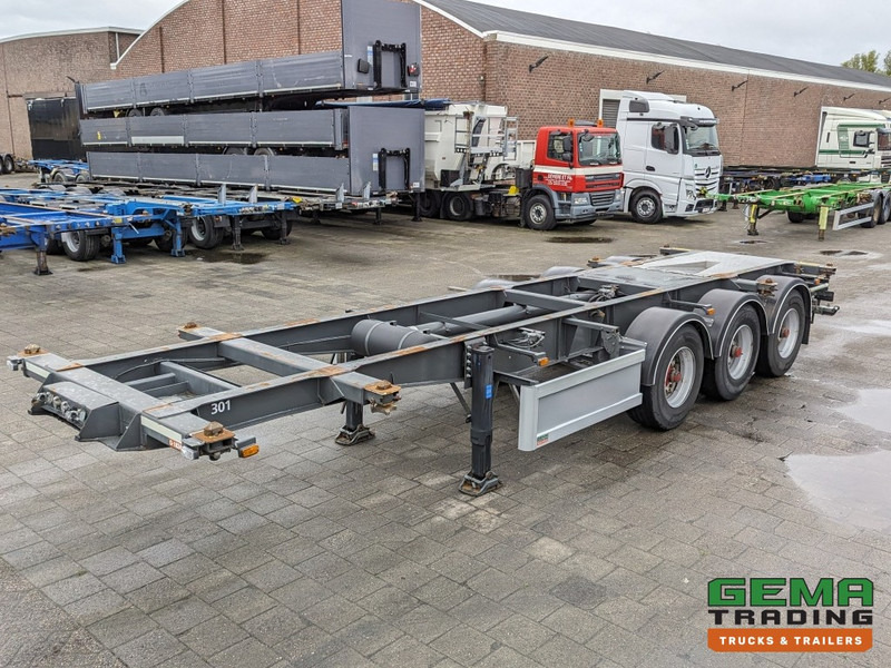 Burg BPO 12-27 3-Assen BPW ADR EX/II EX/III FL OX AT - Trommelremmen - 20/30FT TankChassis - RVS Driptray/Toolbox (O1824) - Semiremorcă transport containere/ Swap body: Foto 4 Burg BPO 12-27 3-Assen BPW ADR EX/II EX/III FL OX AT - Trommelremmen - 20/30FT TankChassis - RVS Driptray/Toolbox (O1824) - Semiremorcă transport containere/ Swap body: Foto 4