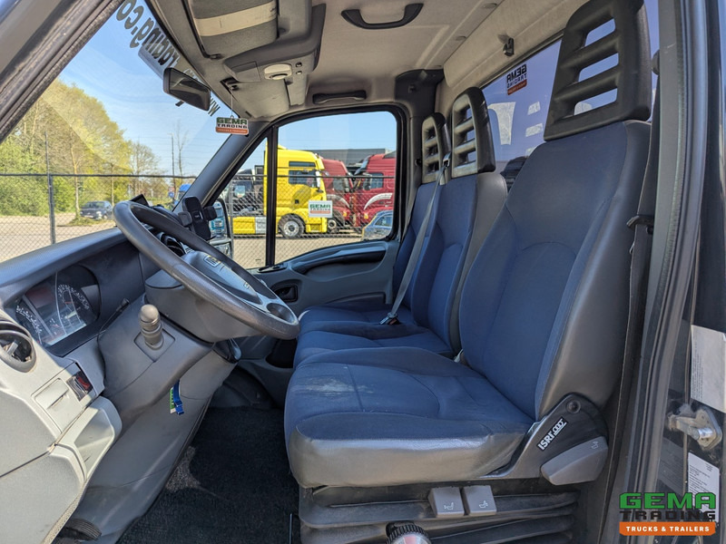 Iveco 35C18/T 4x2 Euro4 - BE-Trekker - 3-Zits - Luchthoorns - NAP - Cap tractor: Foto 5 Iveco 35C18/T 4x2 Euro4 - BE-Trekker - 3-Zits - Luchthoorns - NAP - Cap tractor: Foto 5