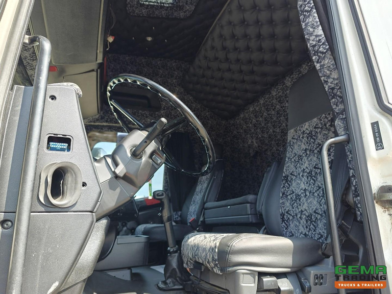 Scania R500 6x2/4 Topline Euro3 - V8 - Handgeschakeld - SchuifSchotel - Cap tractor: Foto 5 Scania R500 6x2/4 Topline Euro3 - V8 - Handgeschakeld - SchuifSchotel - Cap tractor: Foto 5