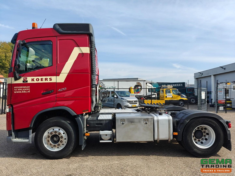 Cap tractor Volvo FH420 4x2 Globetrotter Euro6B - WF/Kiep Hydrauliek - Innerliner - Alcoa - SMARTTacho V2 - 01/2026 APK: Foto 10 Cap tractor Volvo FH420 4x2 Globetrotter Euro6B - WF/Kiep Hydrauliek - Innerliner - Alcoa - SMARTTacho V2 - 01/2026 APK: Foto 10