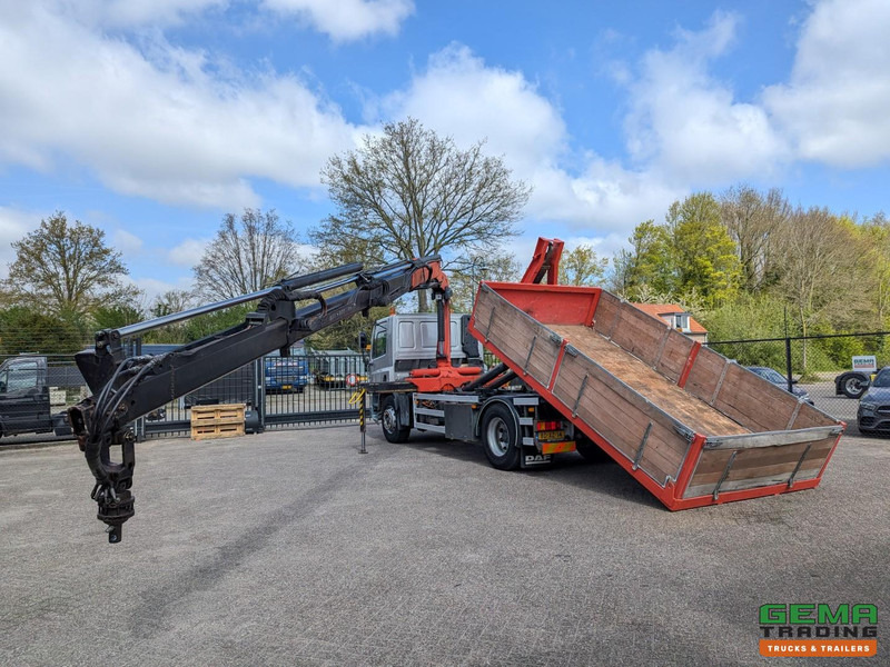 DAF 75.240 4x2 Dagcab Euro1 - Haakarm 14T + Palfinger PK11000 - Afstandsbediening - Camion cu cârlig, Camion cu macara: Foto 5 DAF 75.240 4x2 Dagcab Euro1 - Haakarm 14T + Palfinger PK11000 - Afstandsbediening - Camion cu cârlig, Camion cu macara: Foto 5