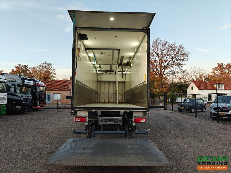 DAF XF 450 FAS 6x2 Superspacecab Euro6 - Koel-VriesBak 9.5m + Carrier Supra 1250Mt + Laadklep 2500kg - 331.000km Origineel! - Camion frigider: Foto 5 DAF XF 450 FAS 6x2 Superspacecab Euro6 - Koel-VriesBak 9.5m + Carrier Supra 1250Mt + Laadklep 2500kg - 331.000km Origineel! - Camion frigider: Foto 5