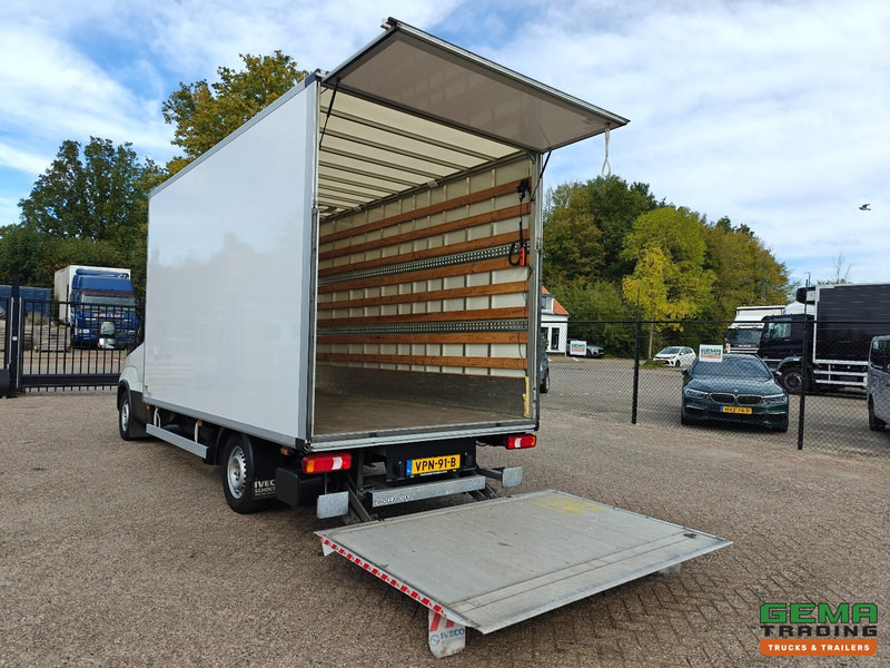 Iveco 35S18 Hi-Matic 4x2 Dagcab Euro6E - Gesloten Bak 4.2M - Laadklep 1000KG - Navi - 03/2026 APK - Autoutilitară box: Foto 5 Iveco 35S18 Hi-Matic 4x2 Dagcab Euro6E - Gesloten Bak 4.2M - Laadklep 1000KG - Navi - 03/2026 APK - Autoutilitară box: Foto 5