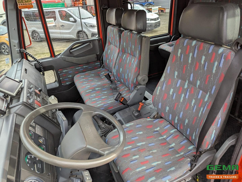 Camion transport cai Iveco Tector ML120E24D 4x2 Euro3 DubbelCabine - Paardenwagen 3-Paards - Kleedruimte - Hydraulische klep- TOP!: Foto 9