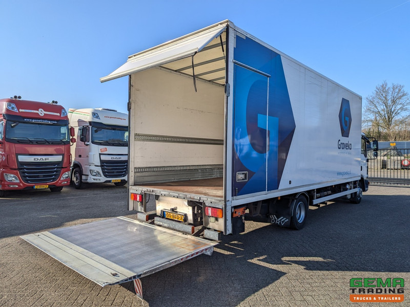 MAN TGL 12.220 4x2 Dagcab Euro6B - Geslotenbak 7.2m + Laadklep 1500KG - Zij deur- 09/2025APK - Camion furgon: Foto 3 MAN TGL 12.220 4x2 Dagcab Euro6B - Geslotenbak 7.2m + Laadklep 1500KG - Zij deur- 09/2025APK - Camion furgon: Foto 3