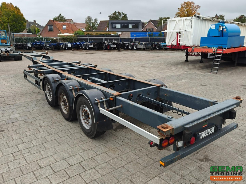 Schmitz Cargobull SCF 24 G 3-Assen MB - LiftAs - Schijfremmen - Vast Chassis - 2x20FT 1x30FT 40FT aansluiting - Semiremorcă transport containere/ Swap body: Foto 3 Schmitz Cargobull SCF 24 G 3-Assen MB - LiftAs - Schijfremmen - Vast Chassis - 2x20FT 1x30FT 40FT aansluiting - Semiremorcă transport containere/ Swap body: Foto 3