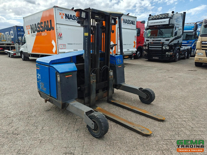Terberg Kinglifter TKL-M-1x3 - Yanmar Diesel - 2500KG - 3523 uur - Stivuitor transportabil: Foto 3 Terberg Kinglifter TKL-M-1x3 - Yanmar Diesel - 2500KG - 3523 uur - Stivuitor transportabil: Foto 3