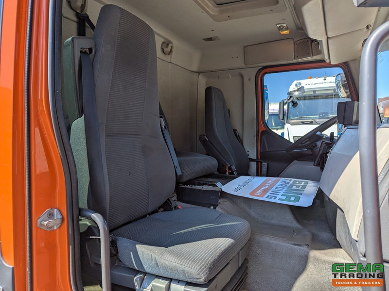 Leasing de Volvo FE 300 EEV 6x2/4 Dagcab Euro5 EEV K - Zoeller Ekopres Medium XL - 10/2025APK Volvo FE 300 EEV 6x2/4 Dagcab Euro5 EEV K - Zoeller Ekopres Medium XL - 10/2025APK: Foto 17