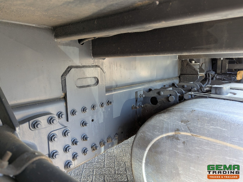 Leasing de Volvo FE 300 EEV 6x2/4 Dagcab Euro5 EEV K - Zoeller Ekopres Medium XL - 10/2025APK Volvo FE 300 EEV 6x2/4 Dagcab Euro5 EEV K - Zoeller Ekopres Medium XL - 10/2025APK: Foto 18