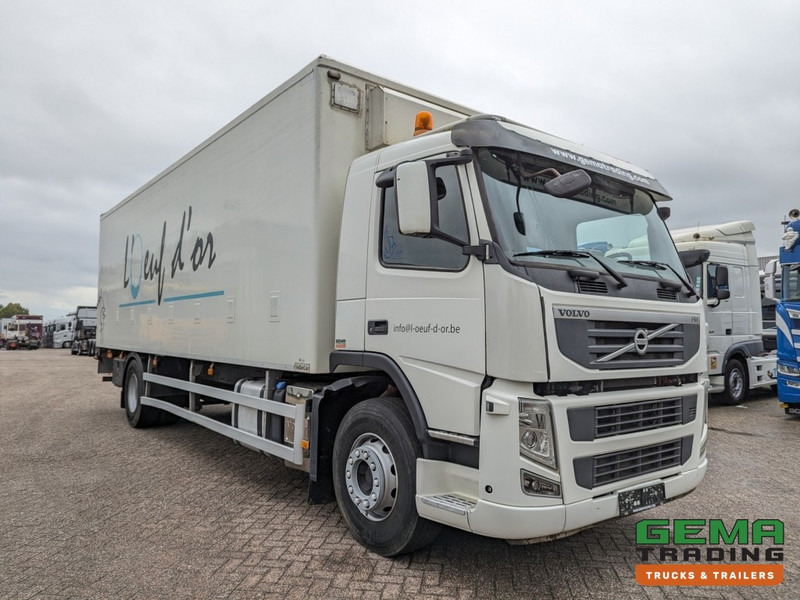 Volvo FM330 4x2 Daycab Euro5 KuikenBak 8.2m + Webasto Heater + Dhollandia 2000KG (V799) - Camion frigider: Foto 4 Volvo FM330 4x2 Daycab Euro5 KuikenBak 8.2m + Webasto Heater + Dhollandia 2000KG (V799) - Camion frigider: Foto 4