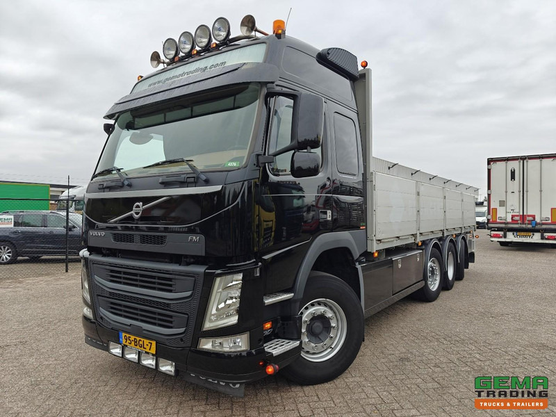 Volvo FM500 8x2/6 Globetrotter Euro6B - Open Laadbak 7.3M - HH Vloer - Alu Zijborden - Stuur/LiftAssen - Camion platformă: Foto 1 Volvo FM500 8x2/6 Globetrotter Euro6B - Open Laadbak 7.3M - HH Vloer - Alu Zijborden - Stuur/LiftAssen - Camion platformă: Foto 1