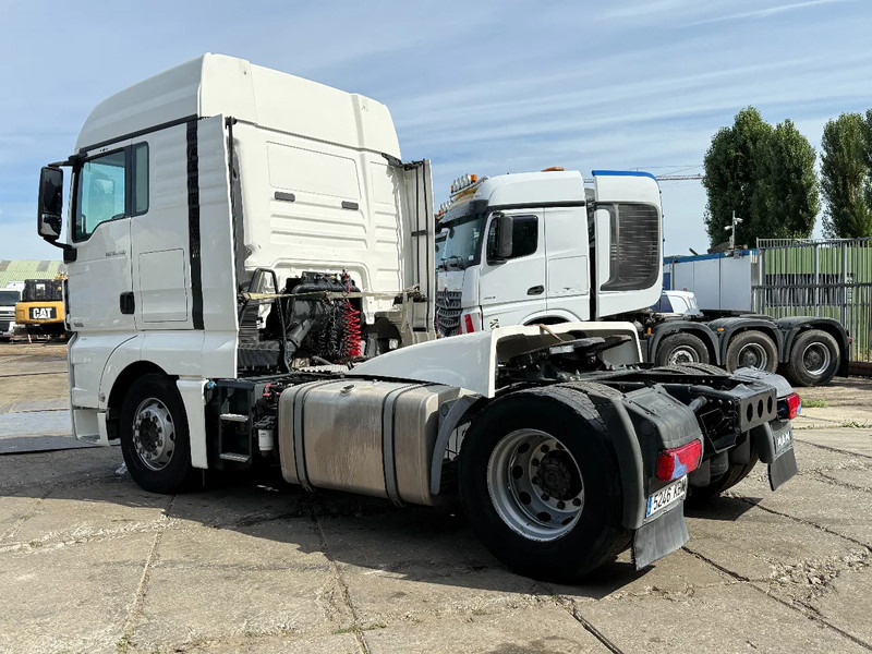 MAN TGX 18.460 4X2 ENGINE DEFECT Tractor-unit Spring/Air Retarder - Cap tractor: Foto 3 MAN TGX 18.460 4X2 ENGINE DEFECT Tractor-unit Spring/Air Retarder - Cap tractor: Foto 3