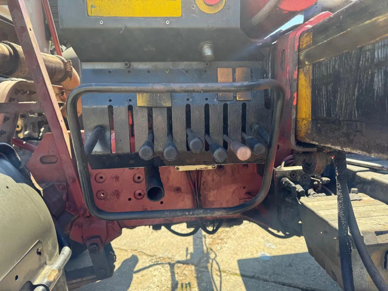 Renault Kerax 340 4X2 Tipper+Crane Spring/Spring Euro2 M - Cap tractor: Foto 3 Renault Kerax 340 4X2 Tipper+Crane Spring/Spring Euro2 M - Cap tractor: Foto 3