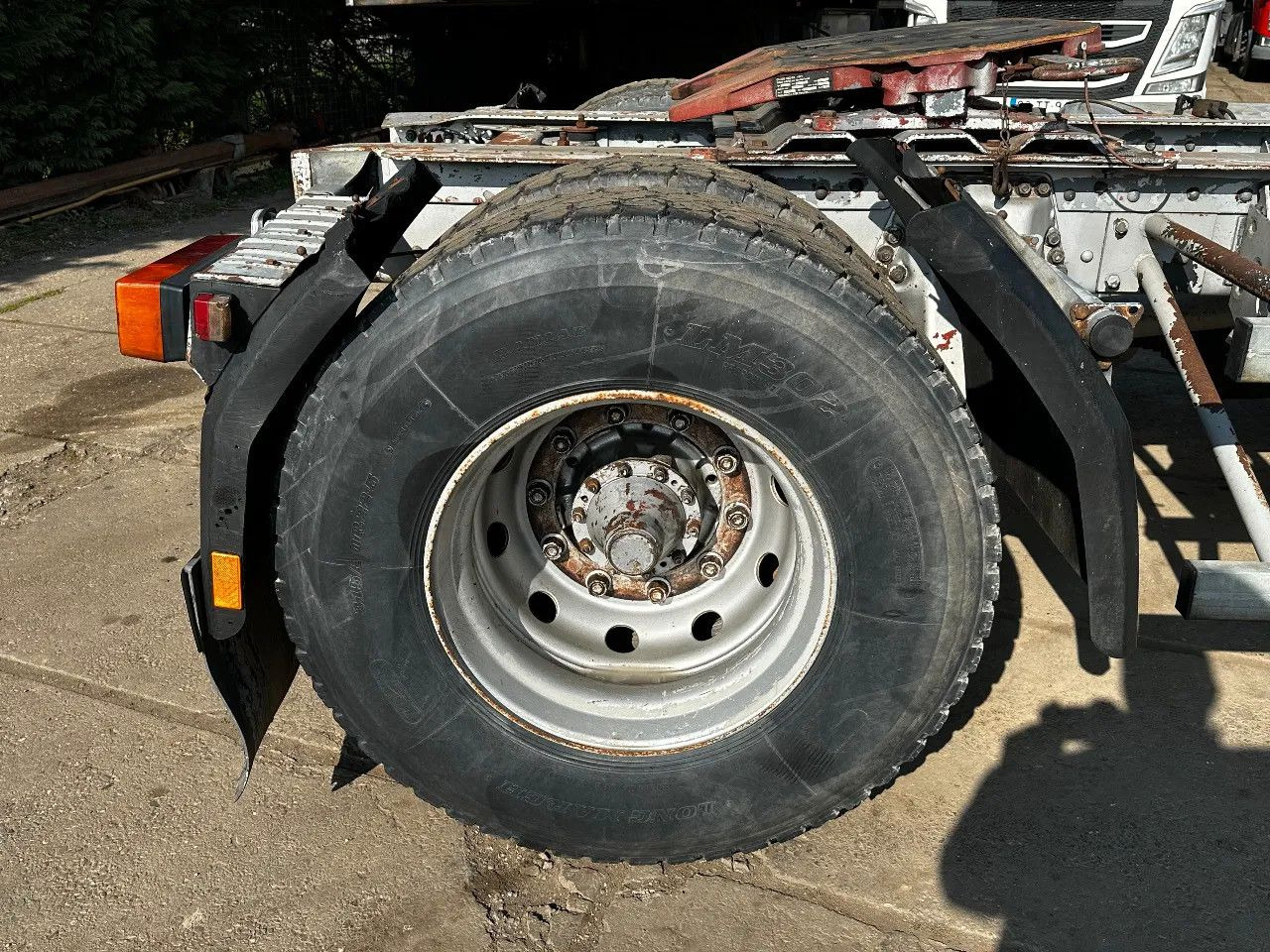 Scania R113-360 4X2 Tractor-unit Spring/Air Manual gear - Cap tractor: Foto 5 Scania R113-360 4X2 Tractor-unit Spring/Air Manual gear - Cap tractor: Foto 5
