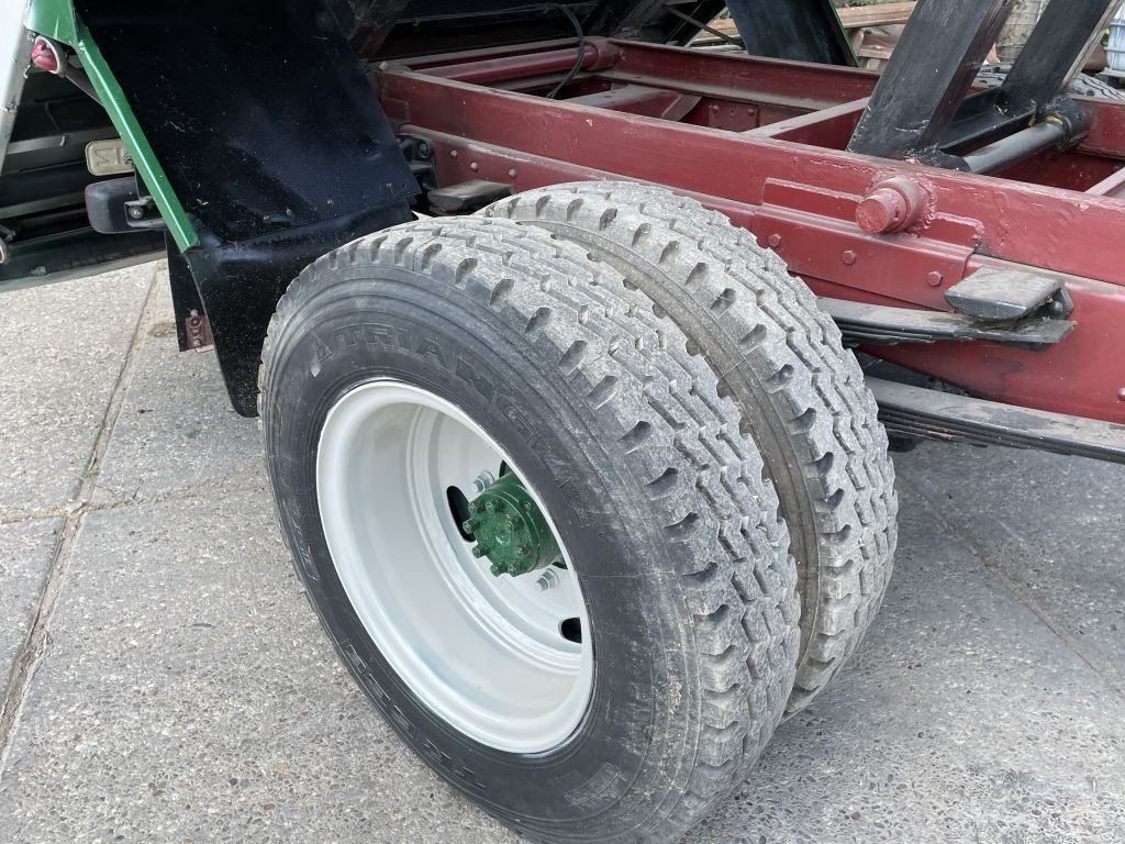 Mercedes-Benz 911 4X2 Tipper Manual Gear Spring/Spring *Top co Mercedes-Benz 911 4X2 Tipper Manual Gear Spring/Spring *Top co - Camion basculantă: Foto 5 Mercedes-Benz 911 4X2 Tipper Manual Gear Spring/Spring *Top co Mercedes-Benz 911 4X2 Tipper Manual Gear Spring/Spring *Top co - Camion basculantă: Foto 5