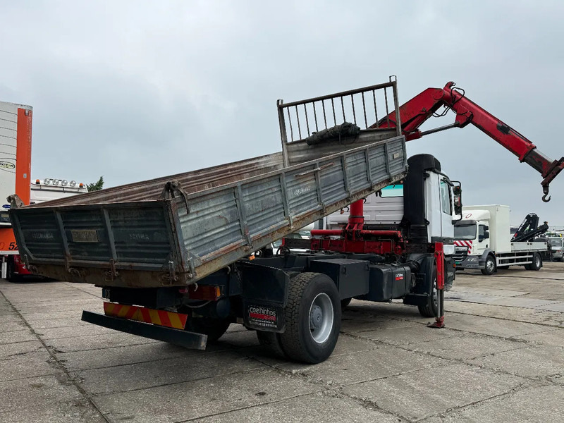 Mercedes-Benz Actros 1831 V6 4X2 Tipper + crane EPS Manual Gearbox 3 peddal - Camion basculantă, Camion cu macara: Foto 4 Mercedes-Benz Actros 1831 V6 4X2 Tipper + crane EPS Manual Gearbox 3 peddal - Camion basculantă, Camion cu macara: Foto 4