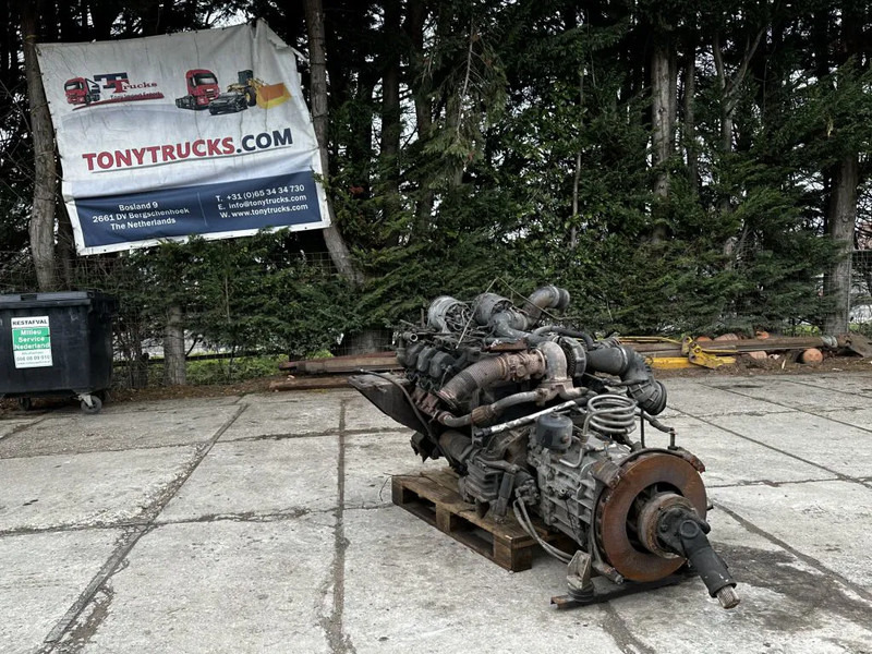 Mercedes-Benz OM 421 V6 Engine with Turbo 340HP + Gearbox - Motor: Foto 1 Mercedes-Benz OM 421 V6 Engine with Turbo 340HP + Gearbox - Motor: Foto 1