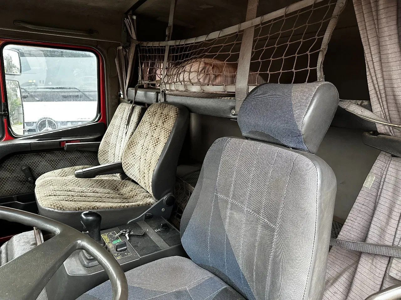 Camion basculantă Mercedes-Benz SK 2435 V8 6X2 Tipper EPS Manual Gearbox Mercedes-Benz SK 2435 V8 6X2 Tipper EPS Manual Gearbox: Foto 12