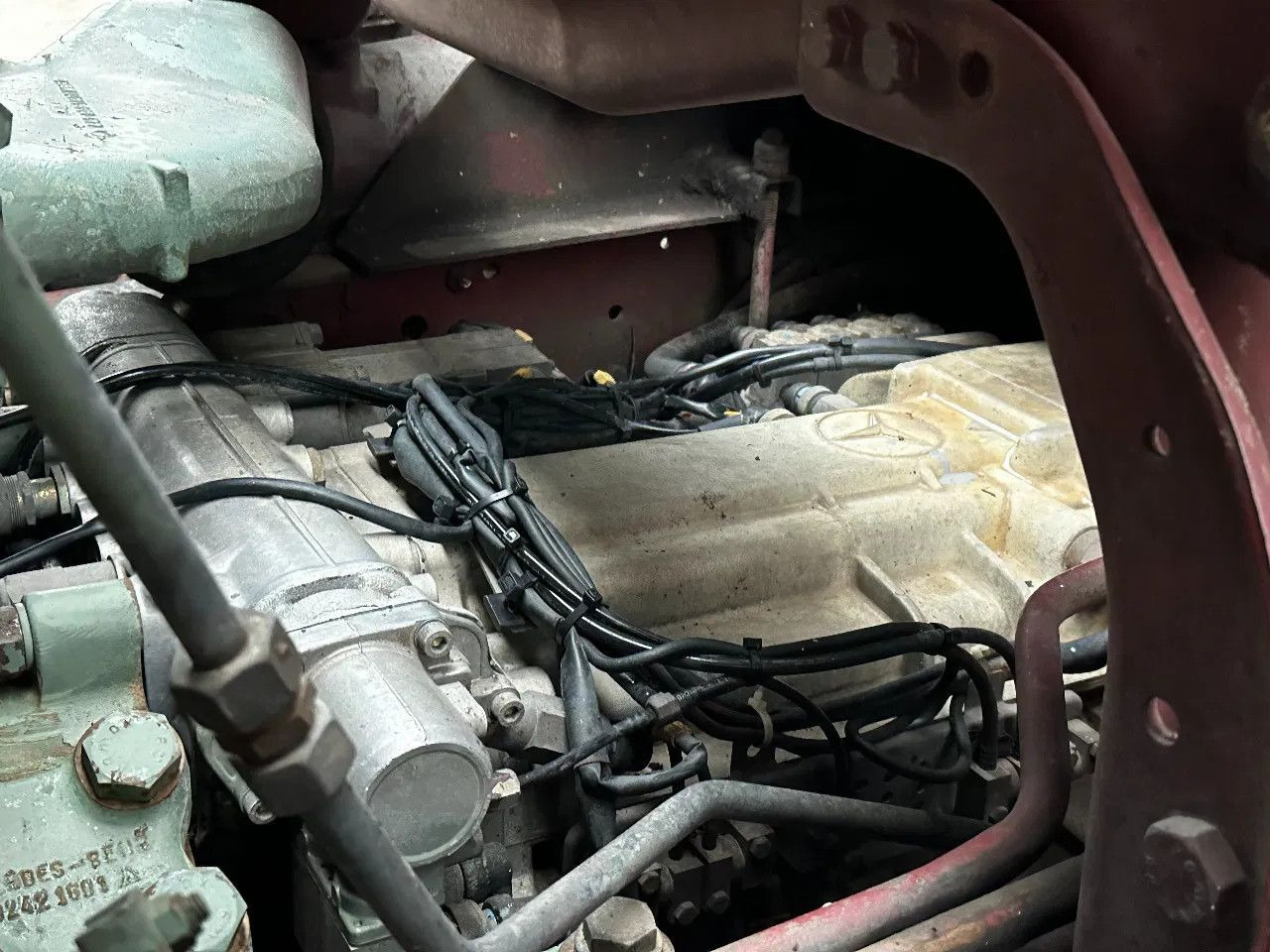 Camion basculantă Mercedes-Benz SK 2435 V8 6X2 Tipper EPS Manual Gearbox Mercedes-Benz SK 2435 V8 6X2 Tipper EPS Manual Gearbox: Foto 25