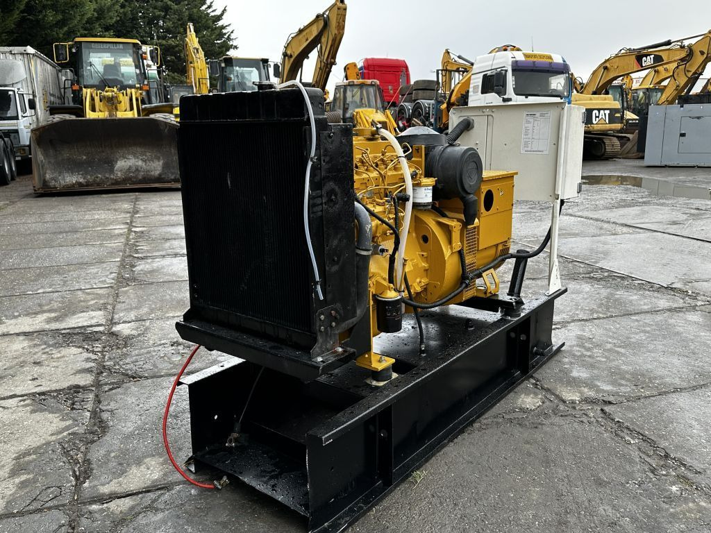 Olympian 60KVA Generator 3 Phase - Generator electric: Foto 4 Olympian 60KVA Generator 3 Phase - Generator electric: Foto 4