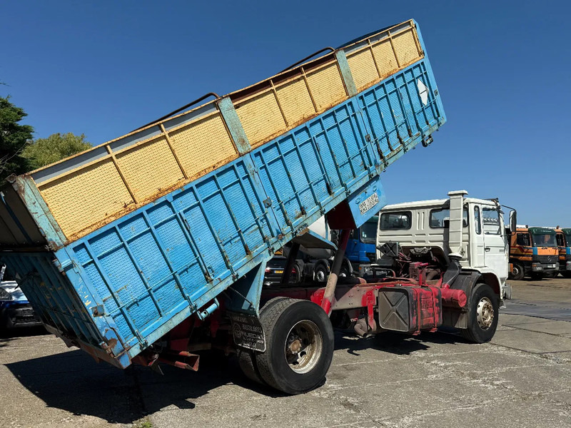 Renault G230 4X2 Tipper Spring/Spring Manual Gearbox - Camion basculantă: Foto 4 Renault G230 4X2 Tipper Spring/Spring Manual Gearbox - Camion basculantă: Foto 4